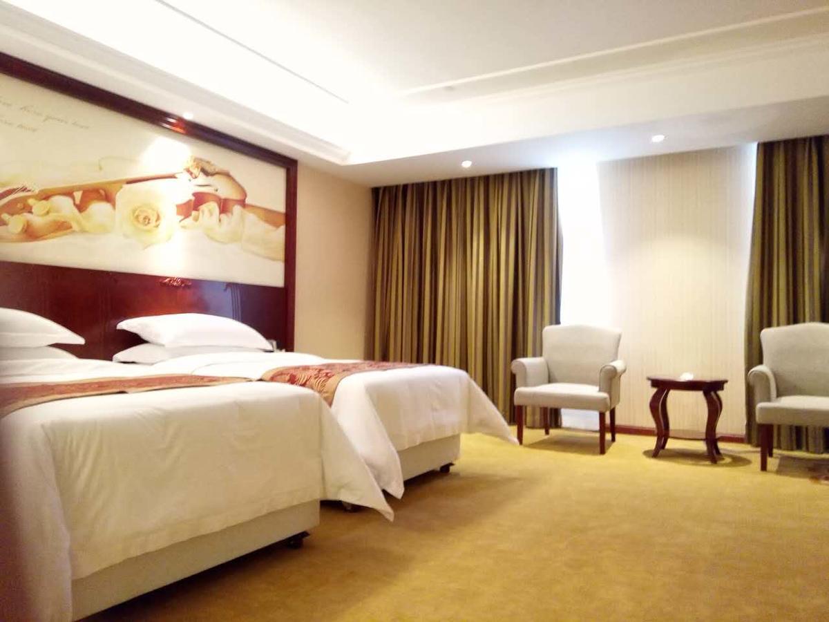Vienna Hotel Zhongshan Guzhen Town Center Exterior foto